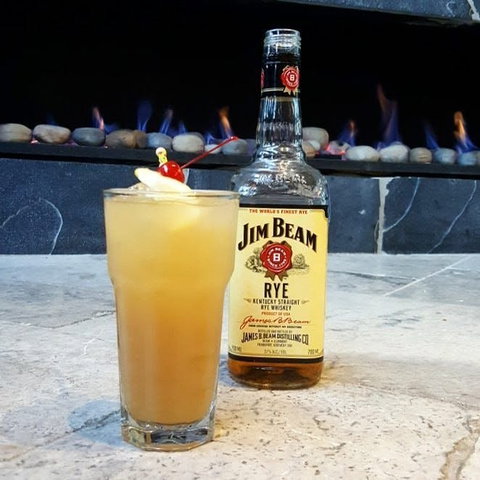 Level One Lounge - Pet Food Australia 0