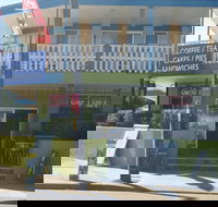 The Point Cafe and Takeaway - Pet Food Australia