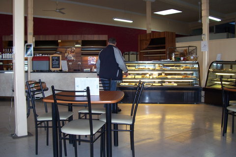 Culcairn Bakery - Pet Food Australia 1