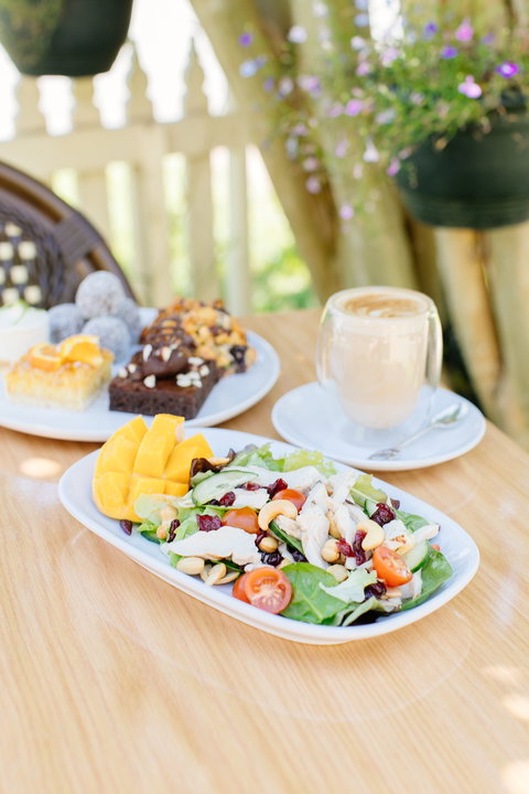 Miss Nellie's Cafe - Food Delivery Shop 1