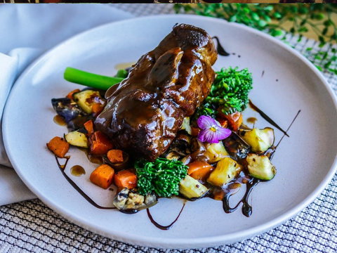 The Windsor Castle Hotel - Food Delivery Shop 1