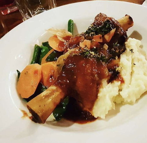 McGuires The Calamvale Hotel - Food Delivery Shop 0