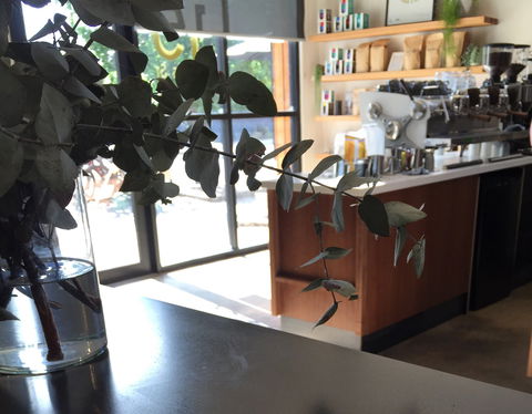 Sixpence Coffee Roasters - Pet Food Australia 2