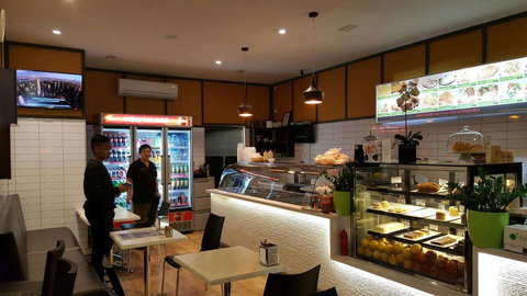 Window Cafe - Food Delivery Shop 0