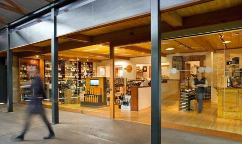 Edinburgh Hotel And Cellars - Food Delivery Shop 7