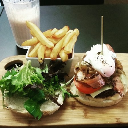 Forest Hill Coffee House - Pet Food Australia 0