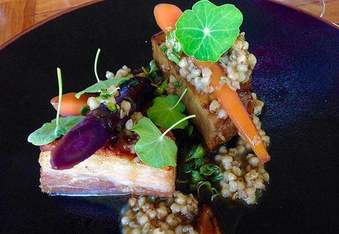 Knee Deep In Margaret River Restaurant - Pet Food Australia 6