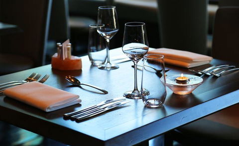 St James Hotel Restaurant - Pet Food Australia 9