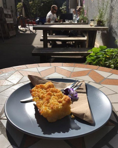 Homegrown Cafe - Food Delivery Shop 9