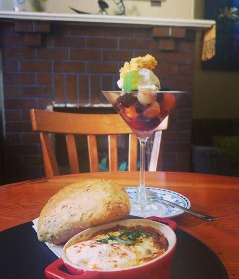 Mischief And Mayhem Wine Lounge - Food Delivery Shop 17