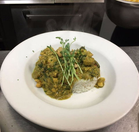 Suenami Beauty Point - Food Delivery Shop 15