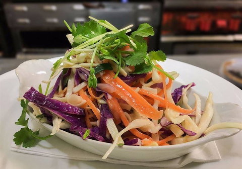 Suenami Beauty Point - Food Delivery Shop 24