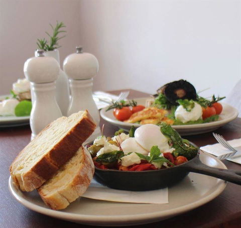 Bottola Restaurant - Food Delivery Shop 9