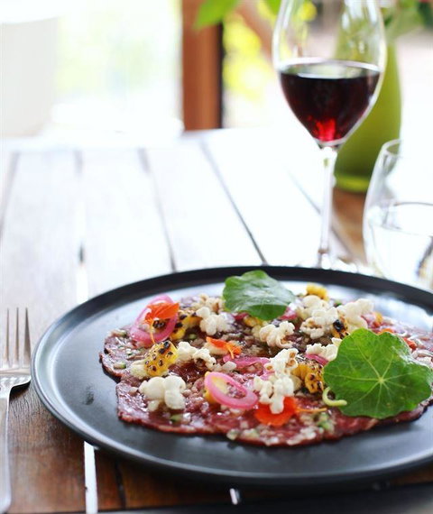 MIKA Airlie Beach - Pet Food Australia 9