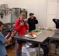 Phoebe's  Ten Dollar Town Motel - Pet Food Australia