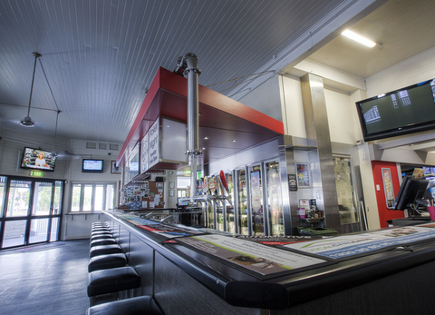 Red Beret Hotel - Pet Food Australia 2