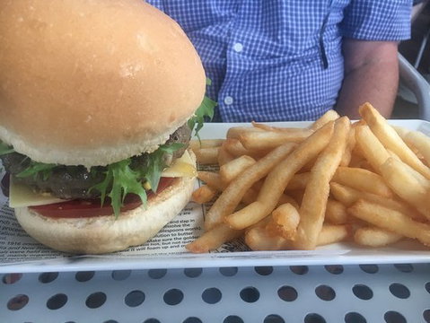 Barron Falls Hotel Kuranda - Food Delivery Shop 3