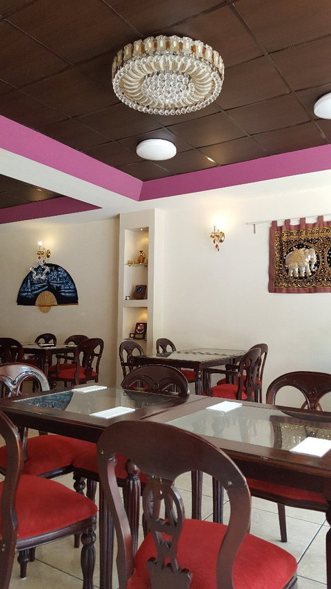 Non La Restaurant - Food Delivery Shop 6