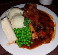 The Hideaway Station Hotel - Food Delivery Shop
