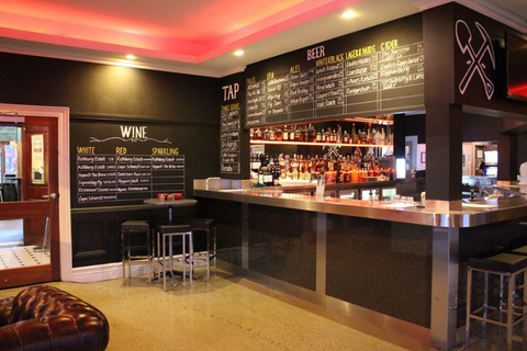 Molly Malones Irish Pub - Food Delivery Shop 3