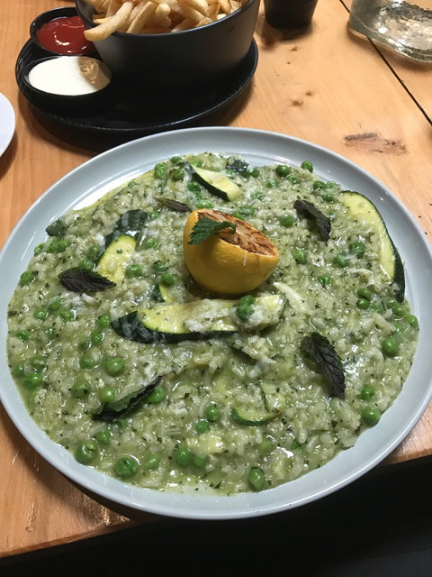 Bakers Lane - Food Delivery Shop 6