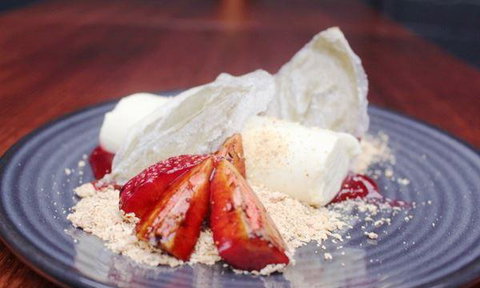 Blue Tongue Wine Bar - Food Delivery Shop 4