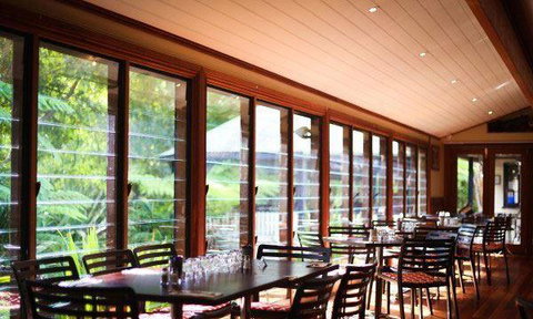 Darwin Ski Club - Pet Food Australia 17