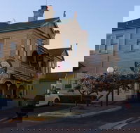 Comfort Inn The Pier Restaurant - Food Delivery Shop