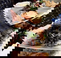 Gray's Hotel - Food Delivery Shop