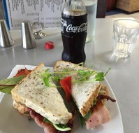 Deja Vu Cafe - Food Delivery Shop