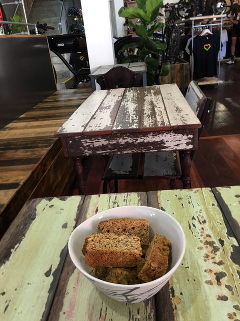 Melo Velo - Food Delivery Shop 4