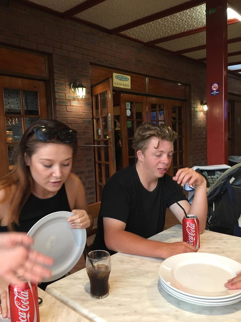 Sheffield's Bar & Restaurant - Pet Food Australia 3