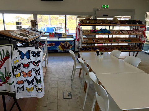 Christine's Kitchen - Pet Food Australia 0