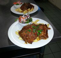 Cowaramup District Social Club - Pet Food Australia