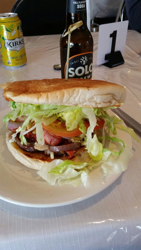 Bluff Knoll Cafe - Pet Food Australia 5