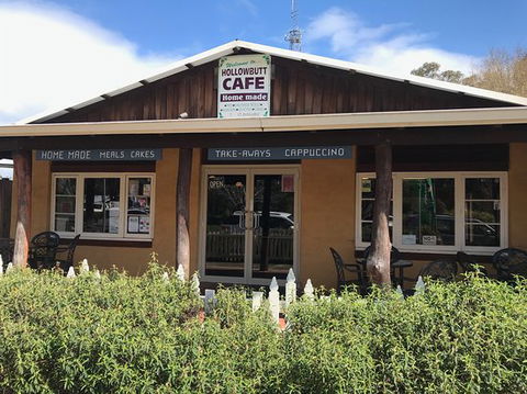 Hollow Butt Cafe - Pet Food Australia 0