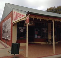 KC's Cafe - Pet Food Australia