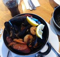Henley Beach Hotel - Food Delivery Shop