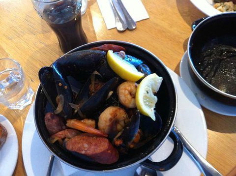 Henley Beach Hotel - Food Delivery Shop 0