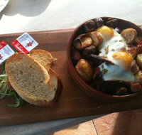 The Clubhouse Bar  Bistro - Food Delivery Shop