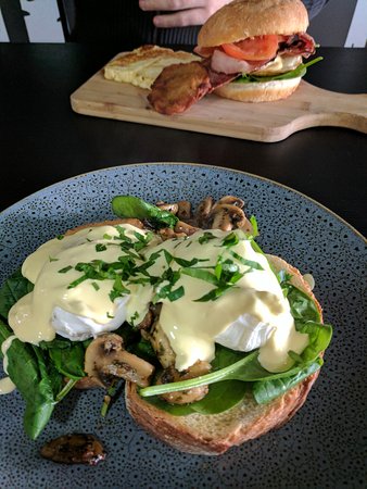 Seaford Rise SA Food Delivery Shop
