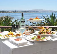 Eat at Whalers restaurant - Food Delivery Shop