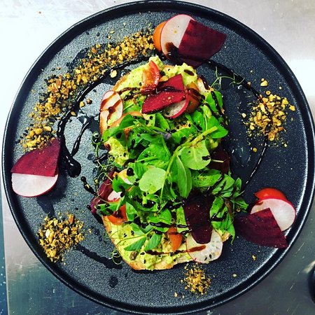 Pallet Home + Table - Food Delivery Shop 0