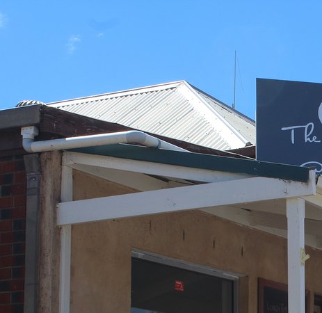 The Shack Cafe & Pizzeria - Pet Food Australia 0