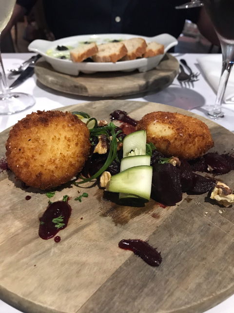 C'est Bon Restaurant Francais - Pet Food Australia 5