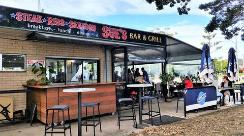 Sueâ€™s Bar And Grill - Food Delivery Shop 0