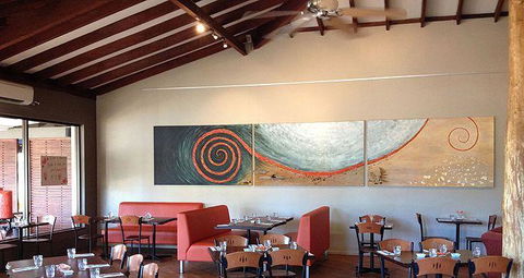 Katch-Up Seafood Grill & More - Pet Food Australia 1