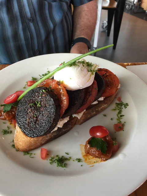 Tuck Shop Cafe - Food Delivery Shop 5