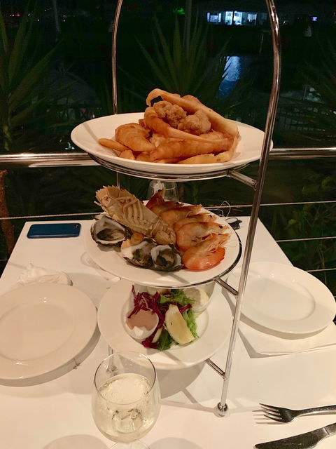 Boardwalk Restaurant And Bar - Pet Food Australia 2