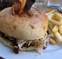 Gilligan's Cafe Bar - Food Delivery Shop